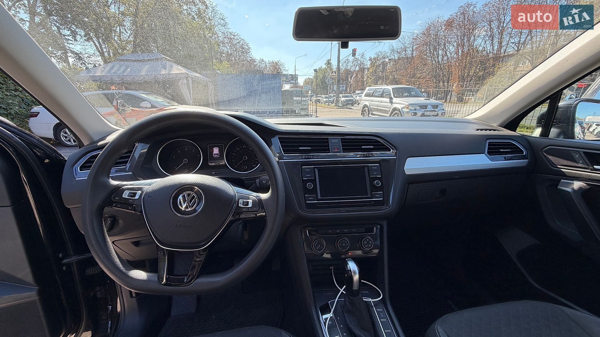 VOLKSWAGEN TIGUAN 2021 VIN 3VV1B7AX2MM076259 фото оголошення 16 з 18