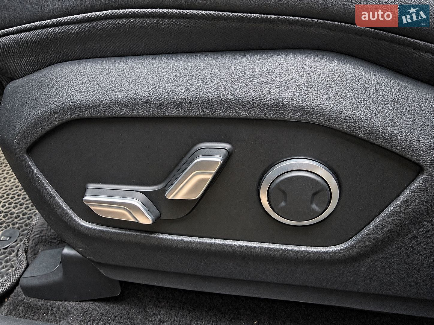 Hyundai Santa FE 2025 VIN 5NMP24GL5SH124025 фото оголошення 13 з 14