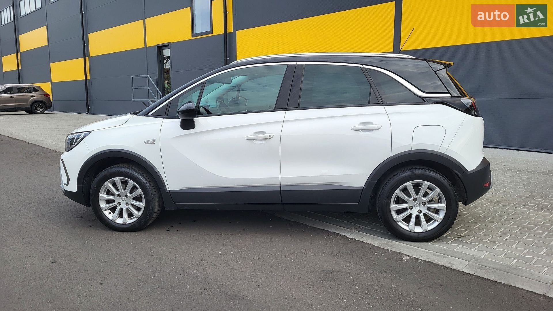 Opel Crossland X 2021 VIN W0V7H9ED6M4245347 фото оголошення 22 з 40