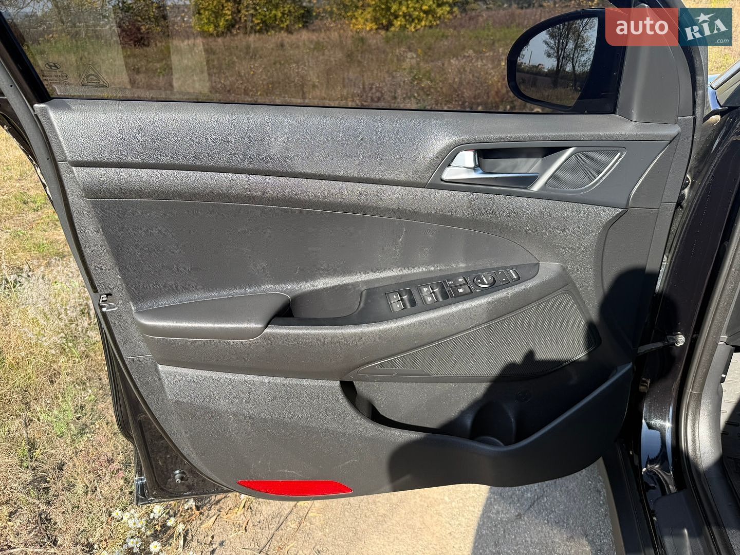 HYUNDAI TUCSON 2019 VIN TMAJ3813BLJ939207 фото оголошення 5 з 22