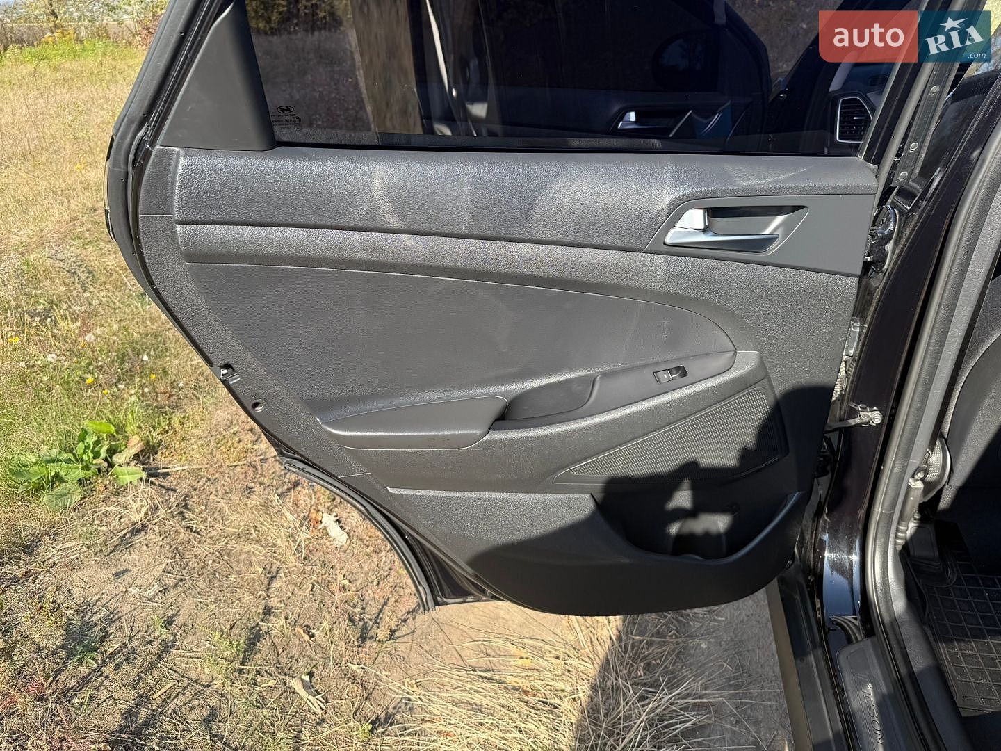 HYUNDAI TUCSON 2019 VIN TMAJ3813BLJ939207 фото оголошення 8 з 22