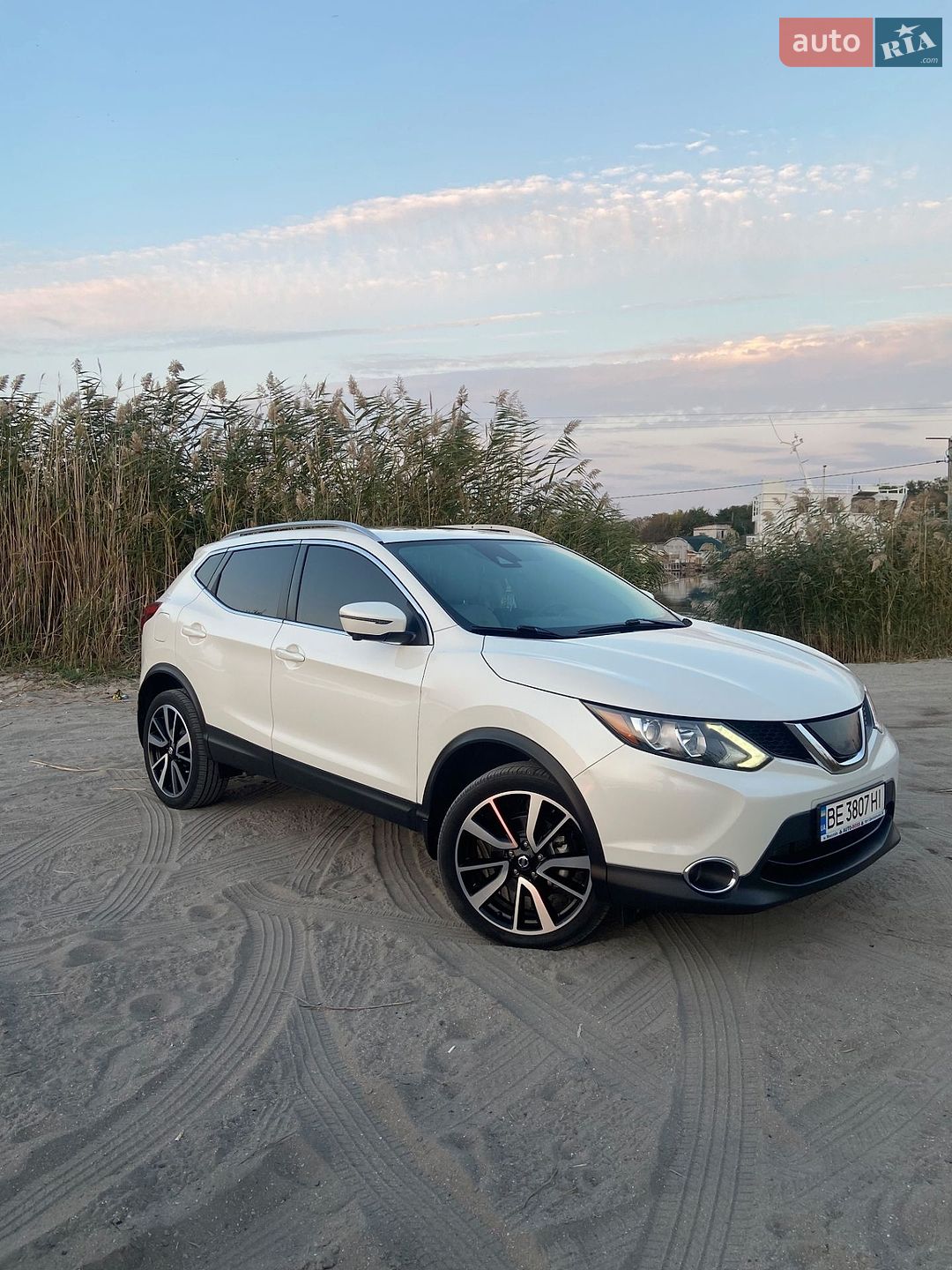 Nissan Rogue Sport 2019 VIN JN1BJ1CP4KW229448 фото оголошення 14 з 39