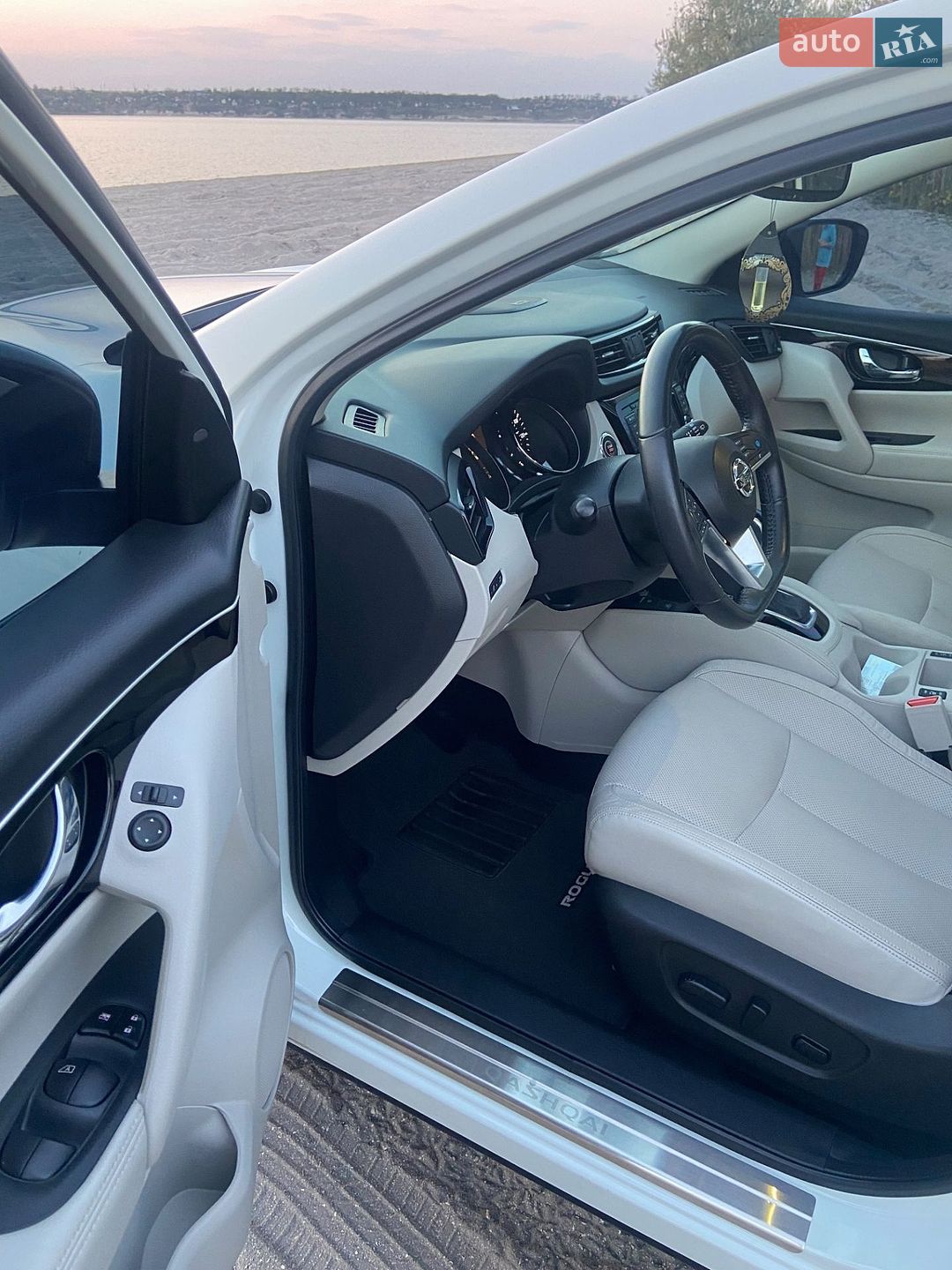 Nissan Rogue Sport 2019 VIN JN1BJ1CP4KW229448 фото оголошення 29 з 39