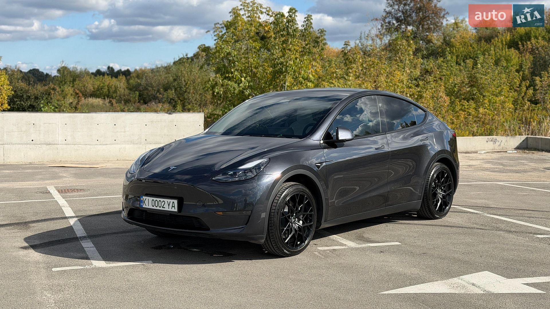 TESLA MODEL Y 2024 VIN 7SAYGDED4RA324326 фото оголошення 2 з 22