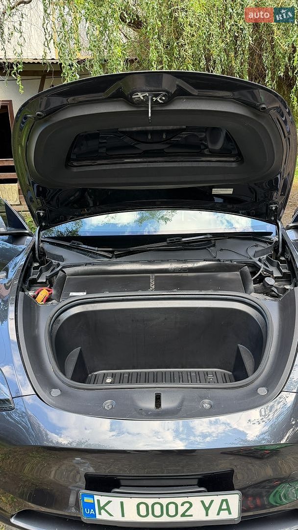 TESLA MODEL Y 2024 VIN 7SAYGDED4RA324326 фото оголошення 9 з 22