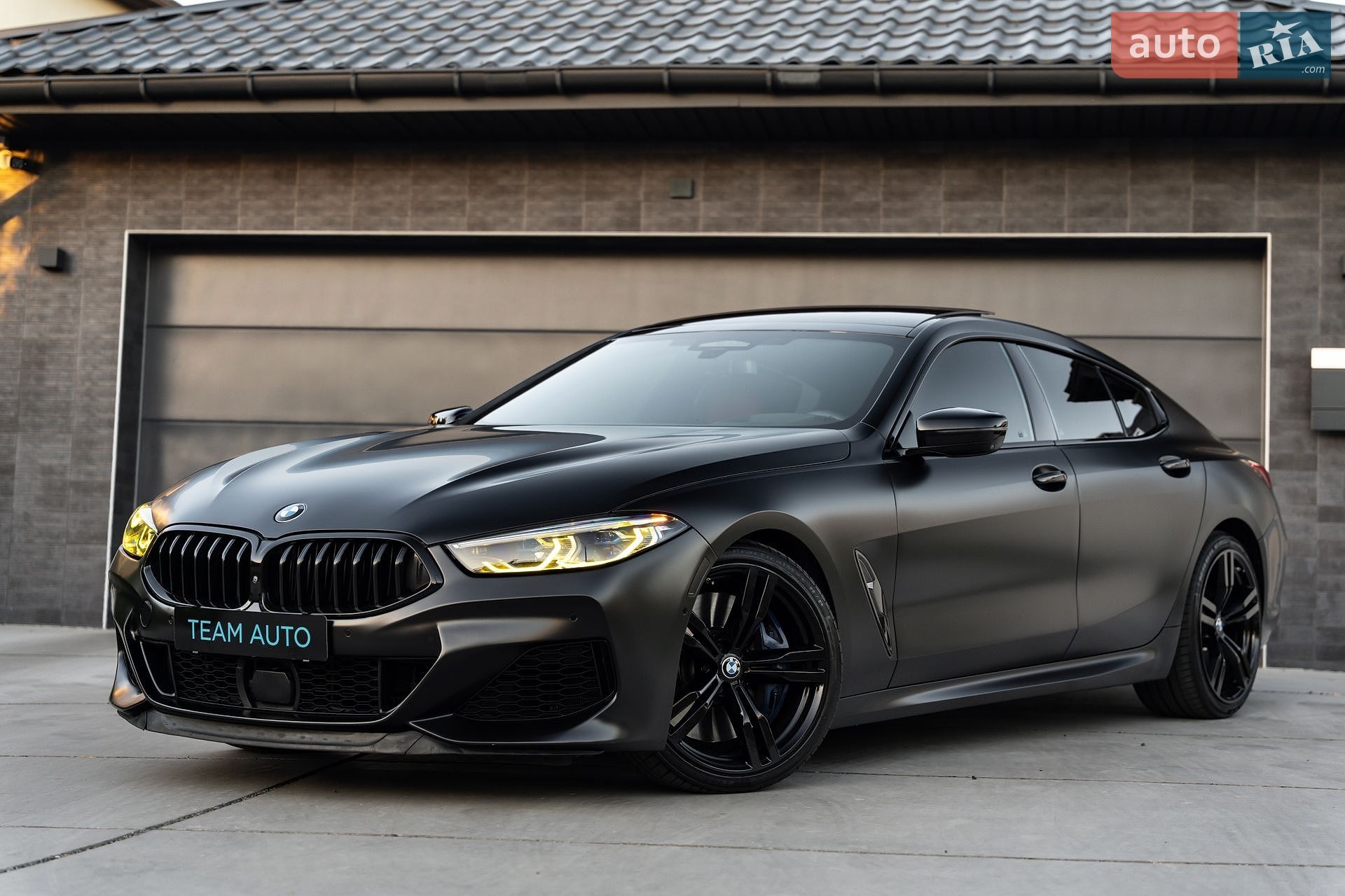 BMW 8 Series Gran Coupe 2019 VIN WBAGV8C06LBP48977 фото оголошення 20 з 90