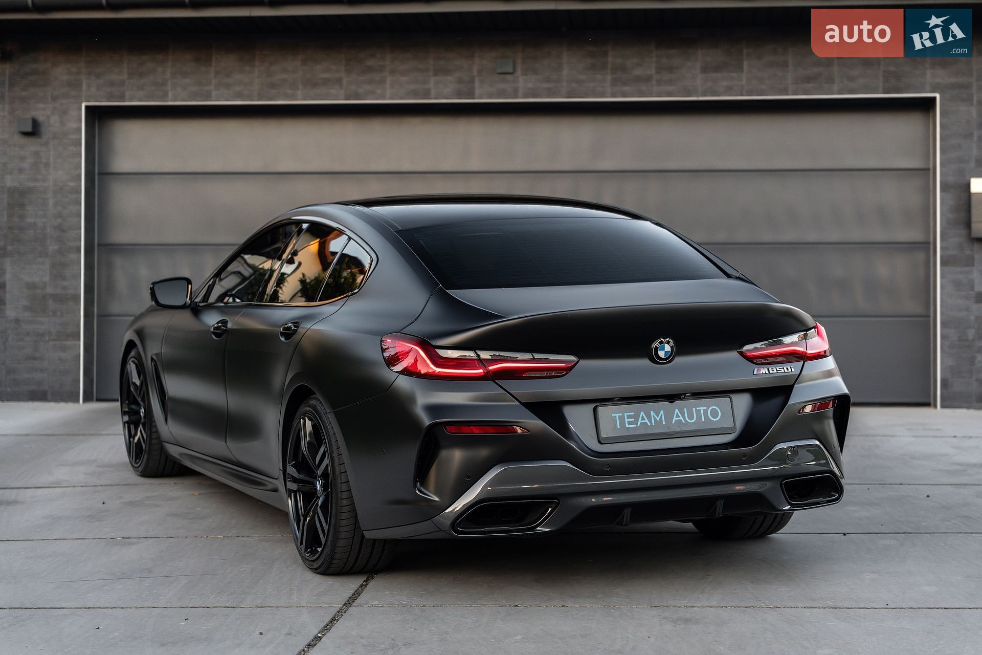 BMW 8 Series Gran Coupe 2019 VIN WBAGV8C06LBP48977 фото оголошення 35 з 90