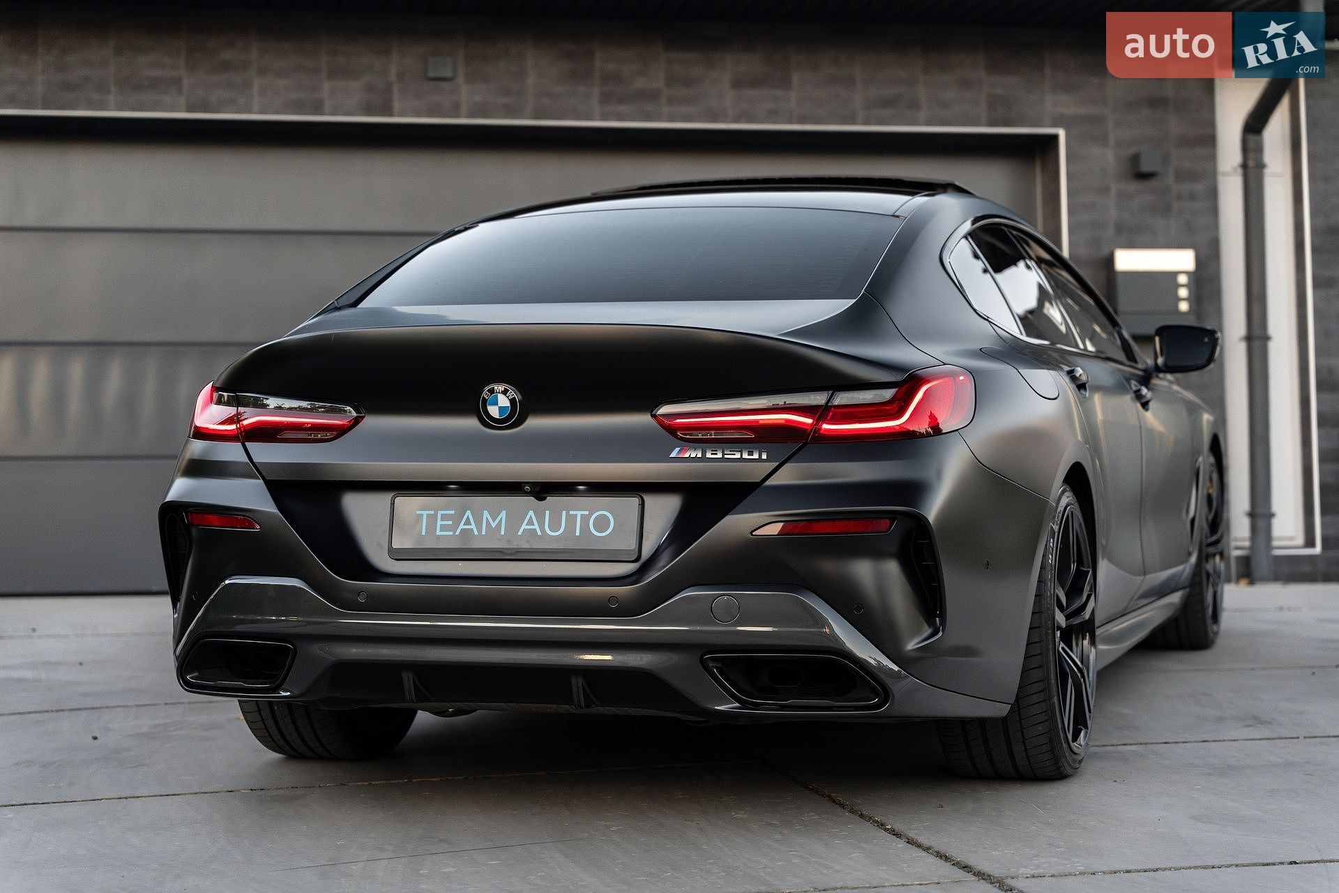 BMW 8 Series Gran Coupe 2019 VIN WBAGV8C06LBP48977 фото оголошення 36 з 90