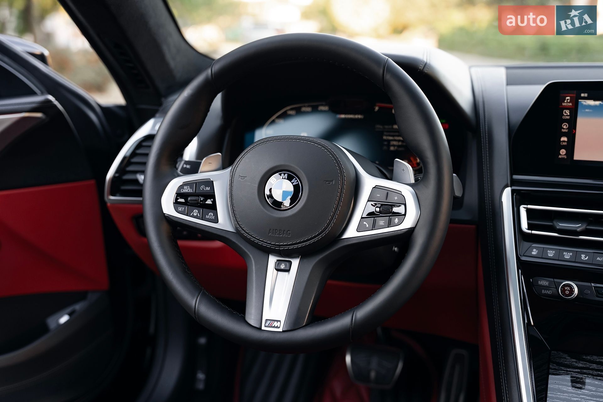 BMW 8 Series Gran Coupe 2019 VIN WBAGV8C06LBP48977 фото оголошення 58 з 90