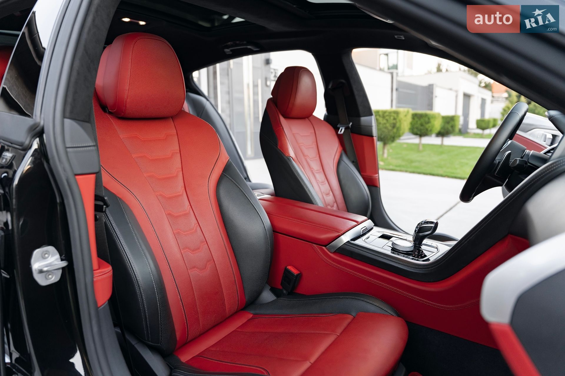 BMW 8 Series Gran Coupe 2019 VIN WBAGV8C06LBP48977 фото оголошення 70 з 90