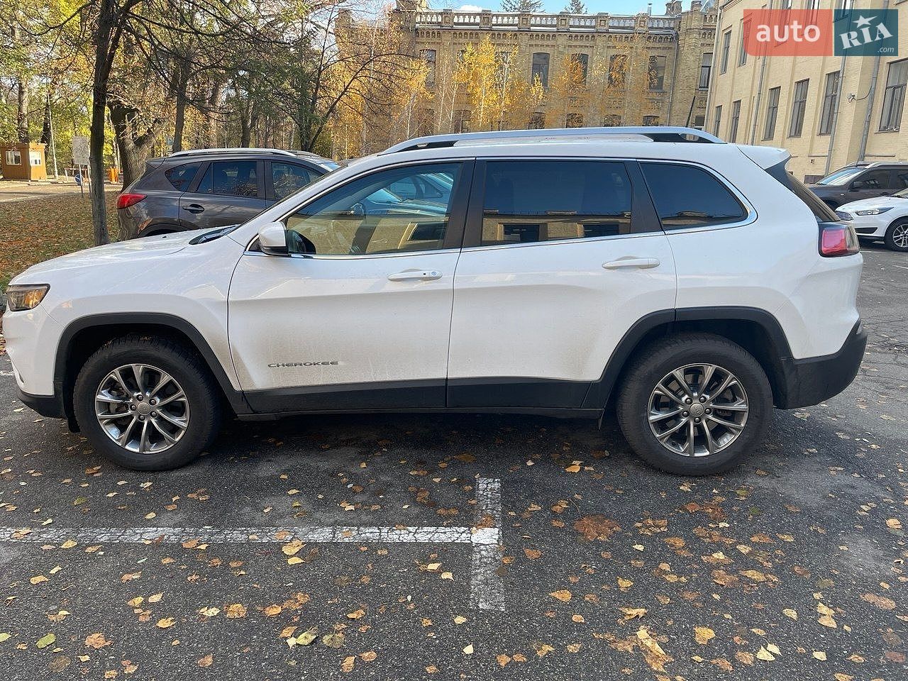 JEEP CHEROKEE 2019 VIN 1C4PJMLB5LD569133 фото оголошення 4 з 10