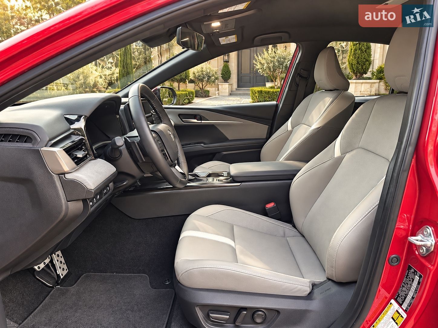 Toyota Camry 2025 VIN 4T1DAACK1SU132841 фото оголошення 13 з 22