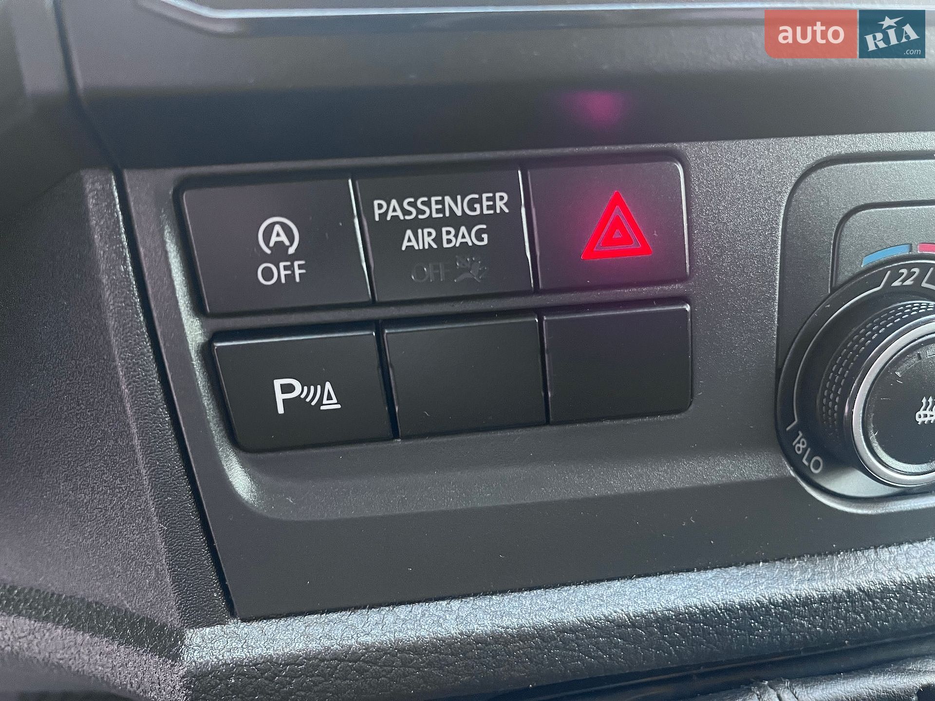 Volkswagen Caravelle 2018 VIN WV2ZZZ7HZJH200524 фото оголошення 45 з 100