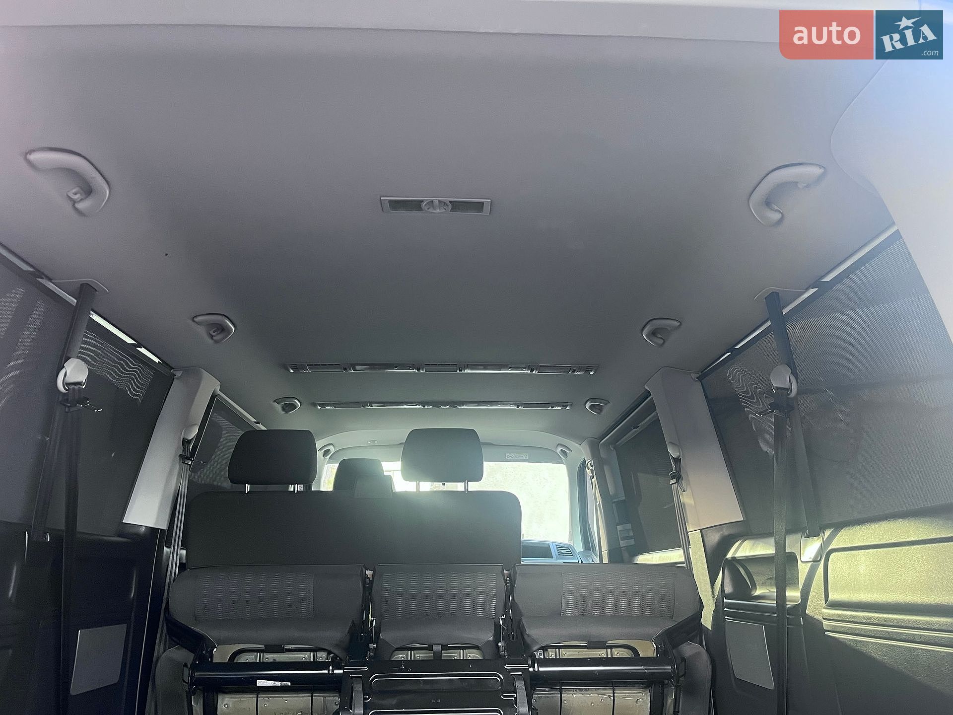 Volkswagen Caravelle 2018 VIN WV2ZZZ7HZJH200524 фото оголошення 82 з 100