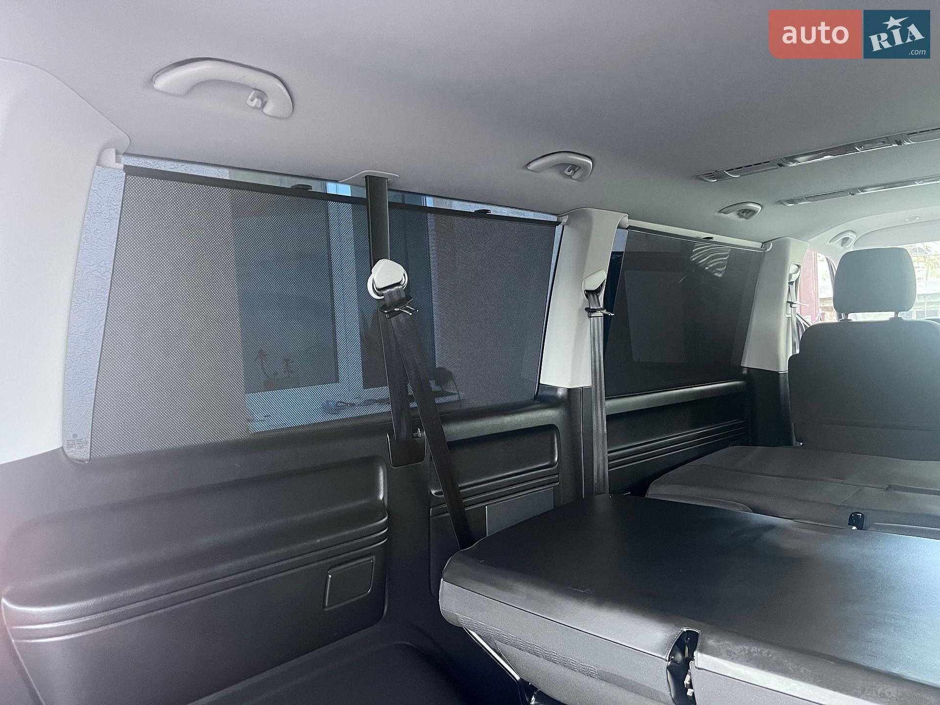 Volkswagen Caravelle 2018 VIN WV2ZZZ7HZJH200524 фото оголошення 86 з 100