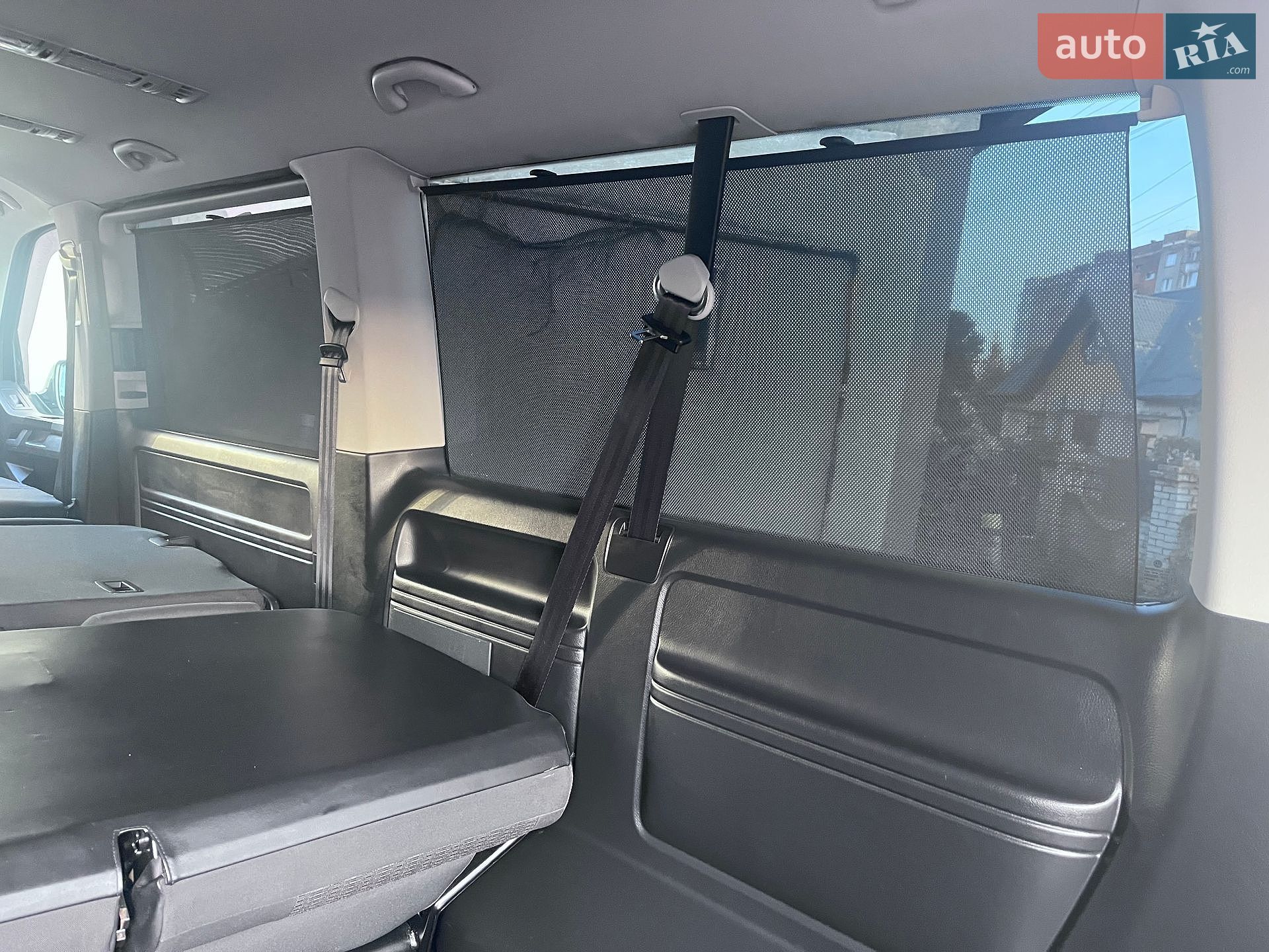 Volkswagen Caravelle 2018 VIN WV2ZZZ7HZJH200524 фото оголошення 87 з 100