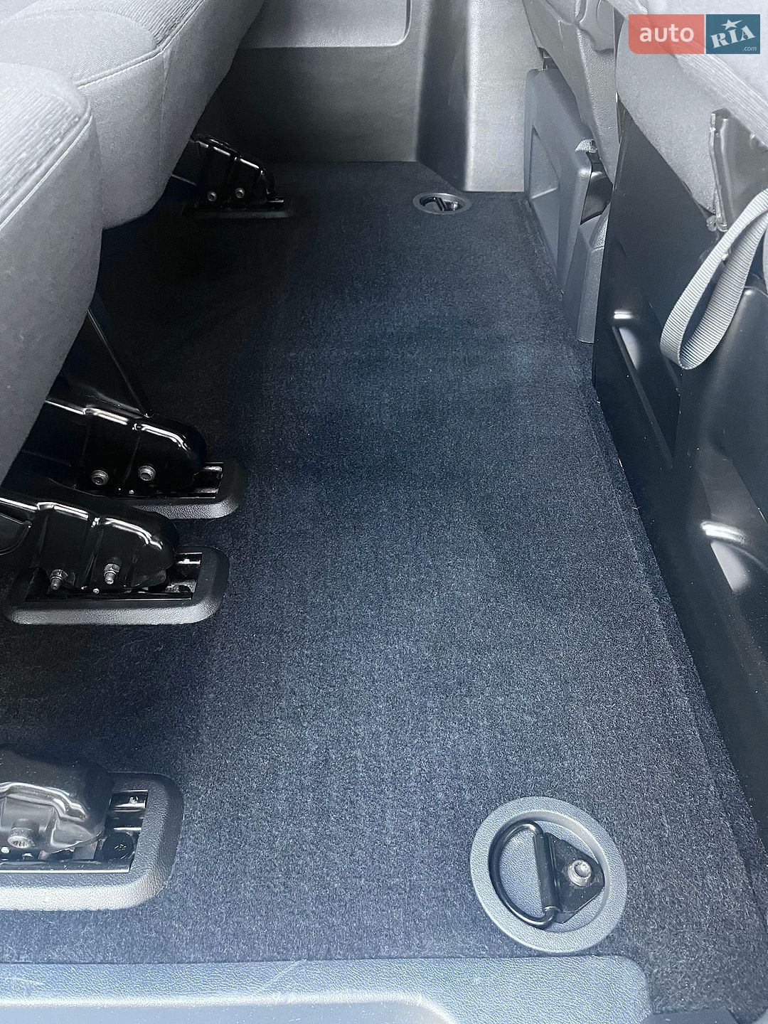 Volkswagen Caravelle 2018 VIN WV2ZZZ7HZJH200524 фото оголошення 90 з 100