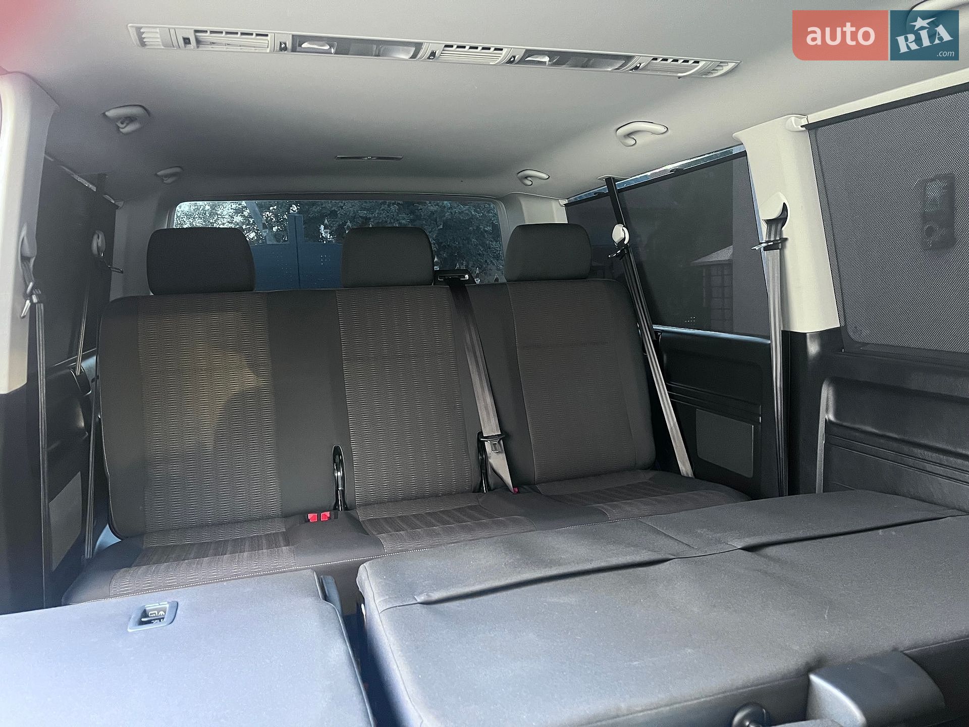 Volkswagen Caravelle 2018 VIN WV2ZZZ7HZJH200524 фото оголошення 77 з 100