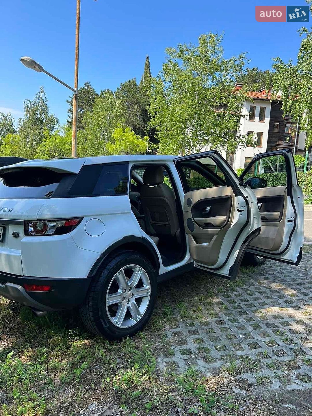Land Rover Range Rover Evoque 2014 VIN SALVP2BG9FH962355 фото оголошення 4 з 14