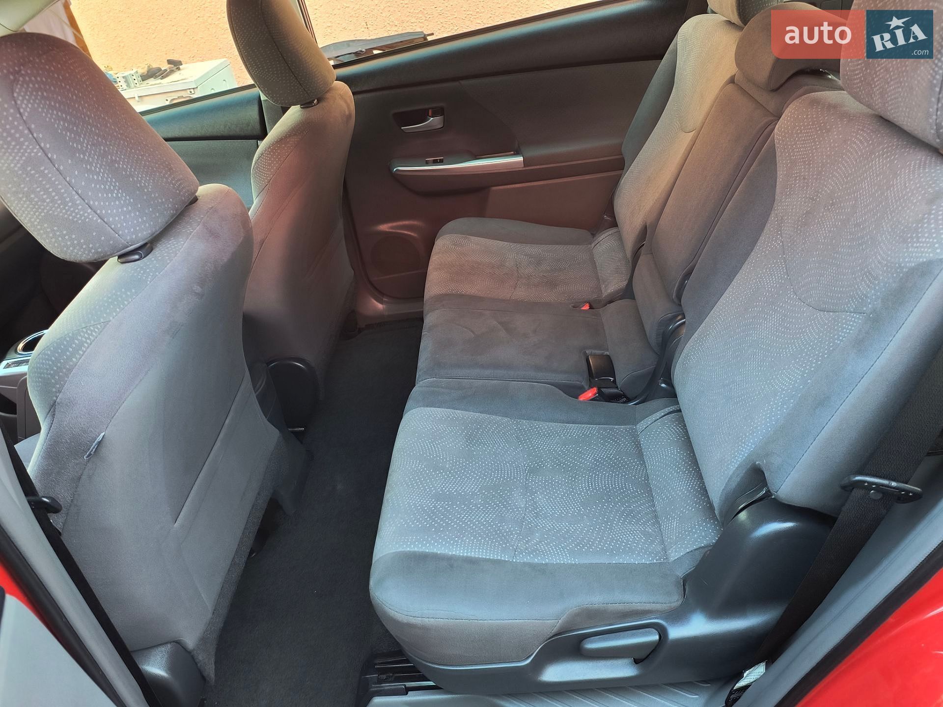 Toyota Prius v 2013 VIN JTDZN3EU1D3234478 фото оголошення 31 з 47