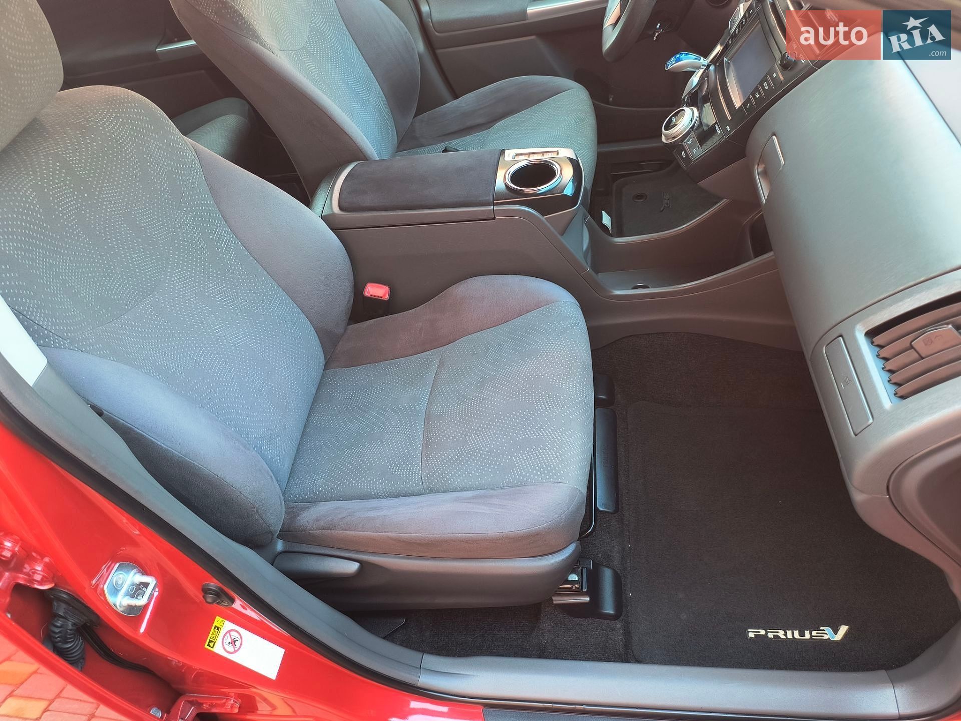 Toyota Prius v 2013 VIN JTDZN3EU1D3234478 фото оголошення 36 з 47