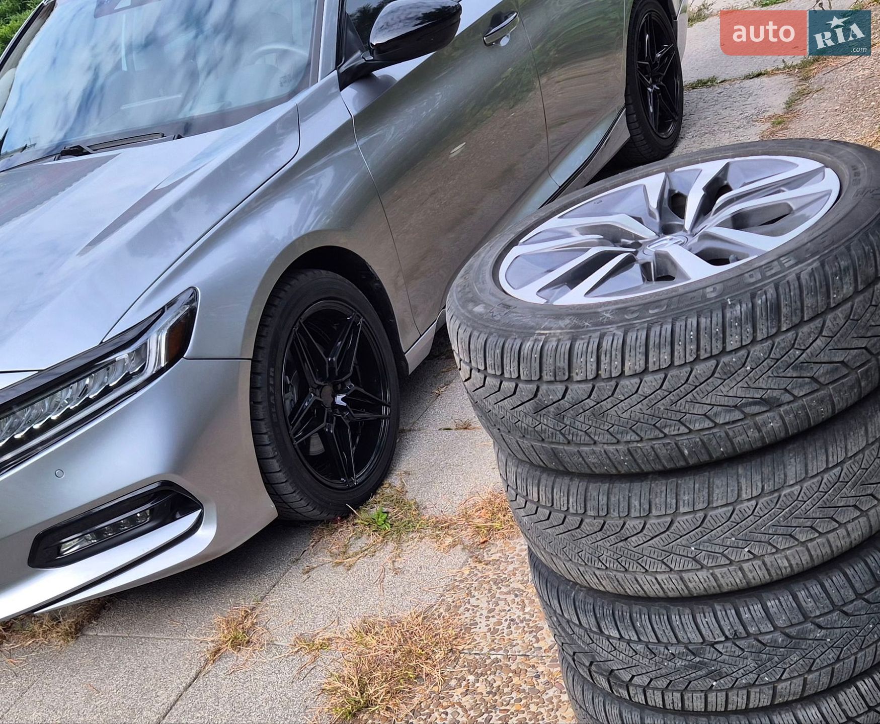 Honda Accord 2020 VIN 1HGCV3F90LA005740 фото оголошення 3 з 57