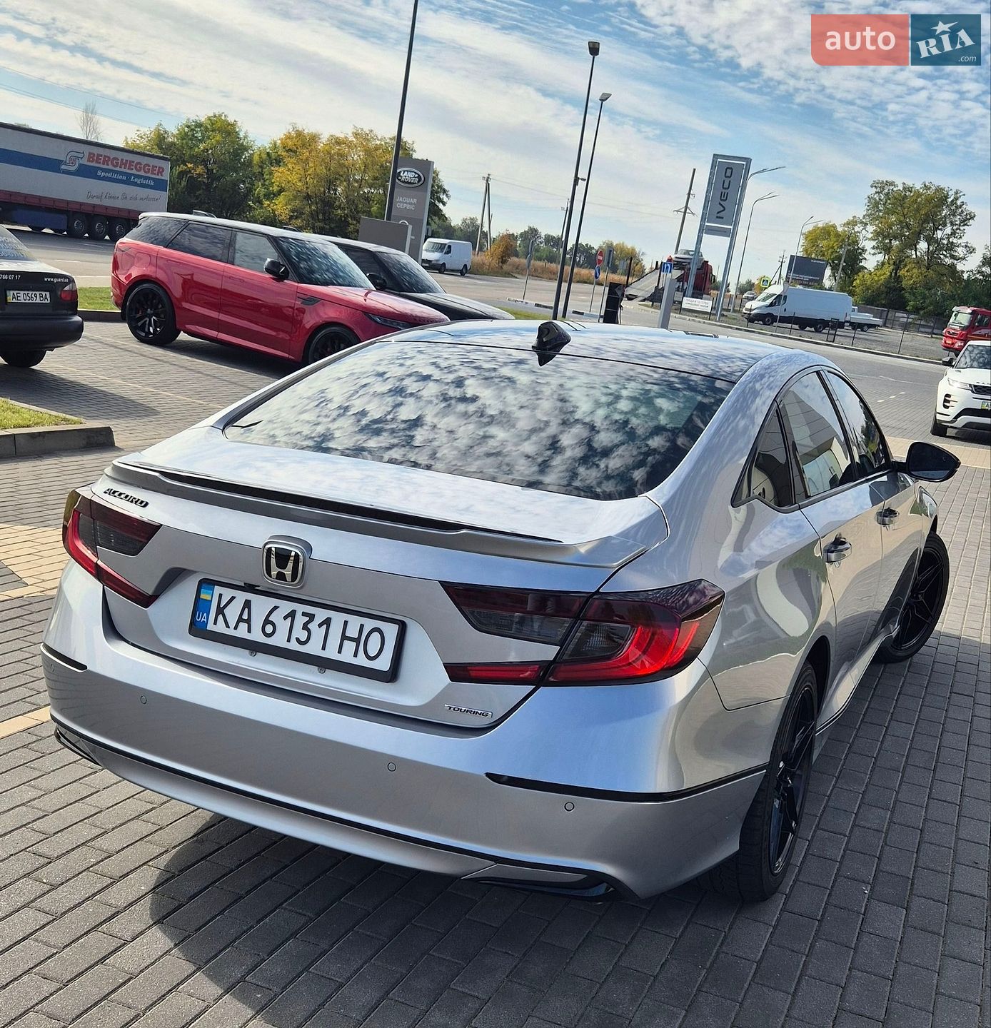 Honda Accord 2020 VIN 1HGCV3F90LA005740 фото оголошення 8 з 57