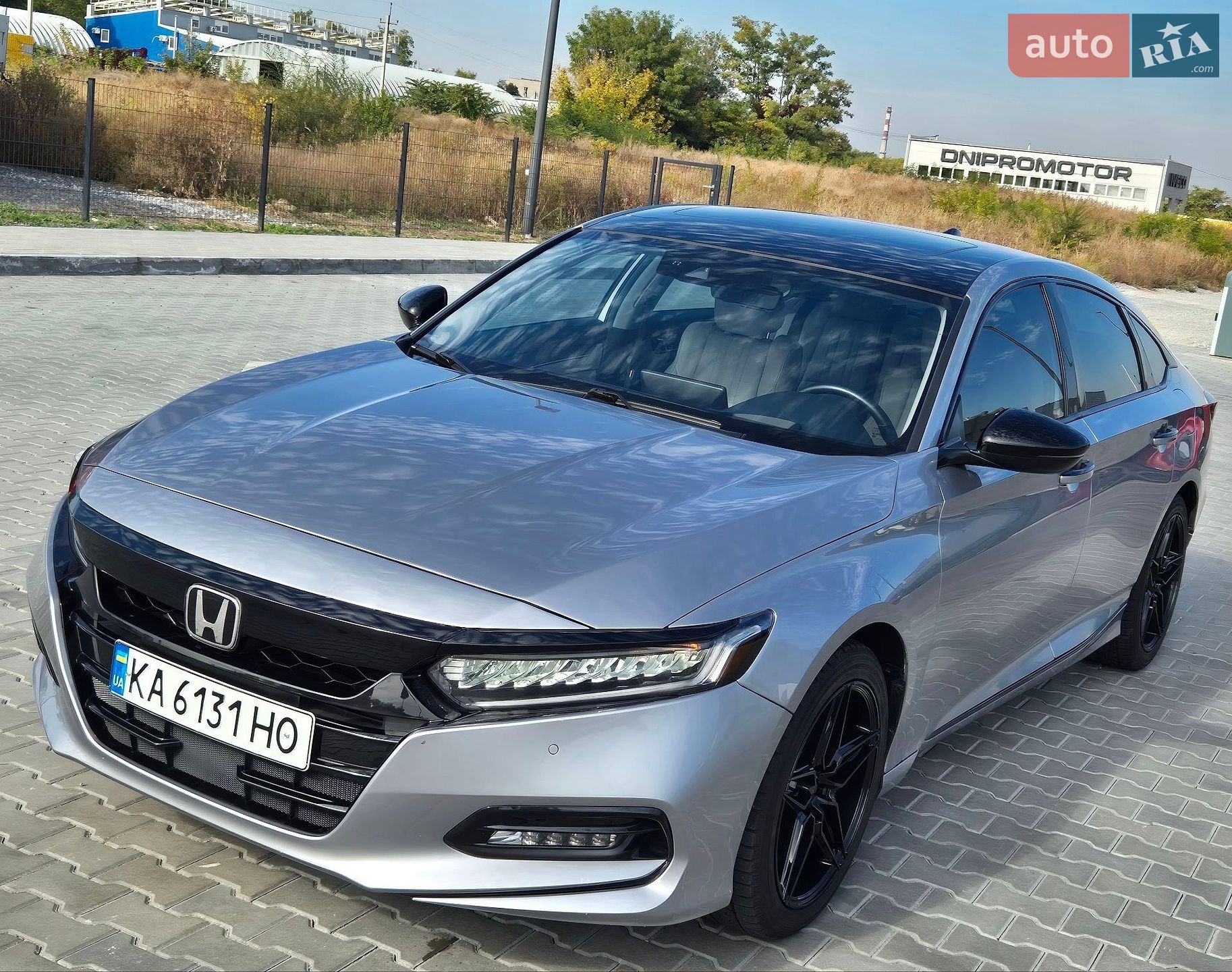 Honda Accord 2020 VIN 1HGCV3F90LA005740 фото оголошення 10 з 57