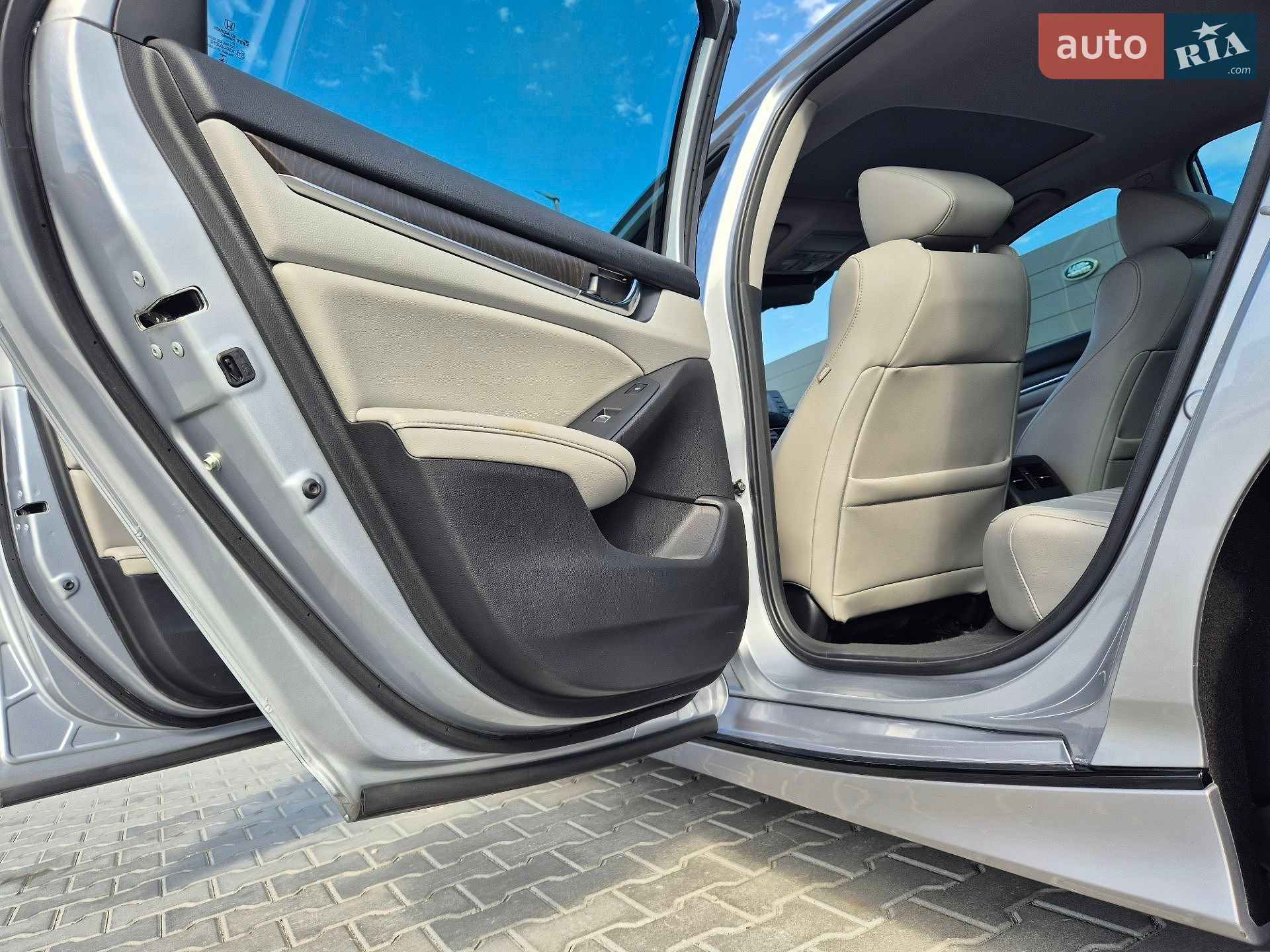 Honda Accord 2020 VIN 1HGCV3F90LA005740 фото оголошення 39 з 57