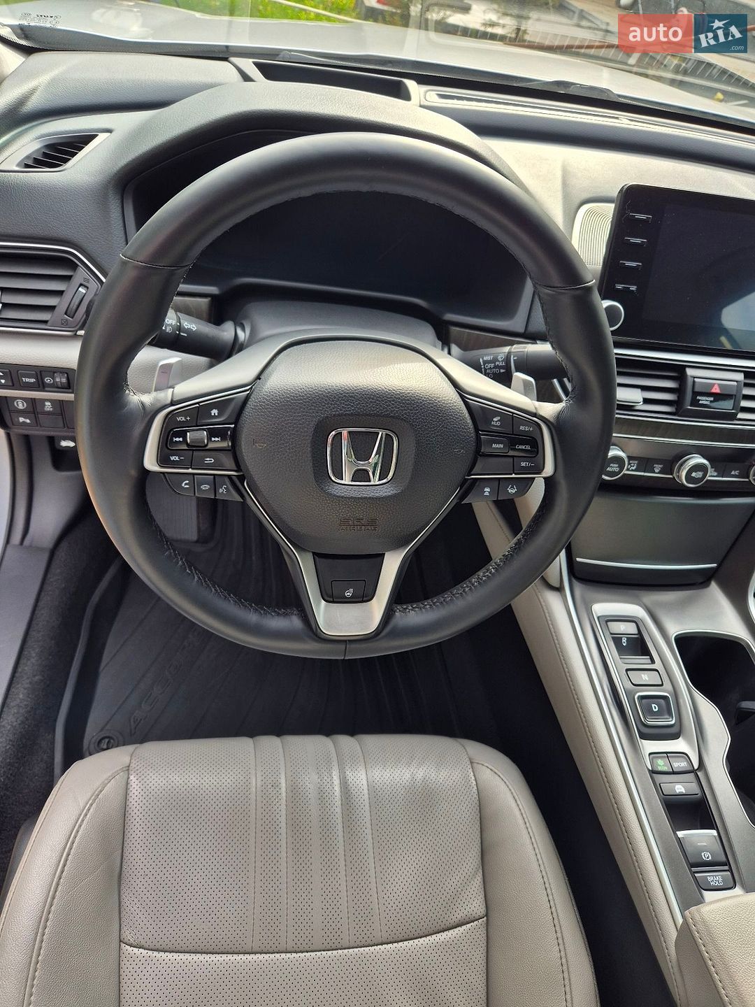 Honda Accord 2020 VIN 1HGCV3F90LA005740 фото оголошення 36 з 57