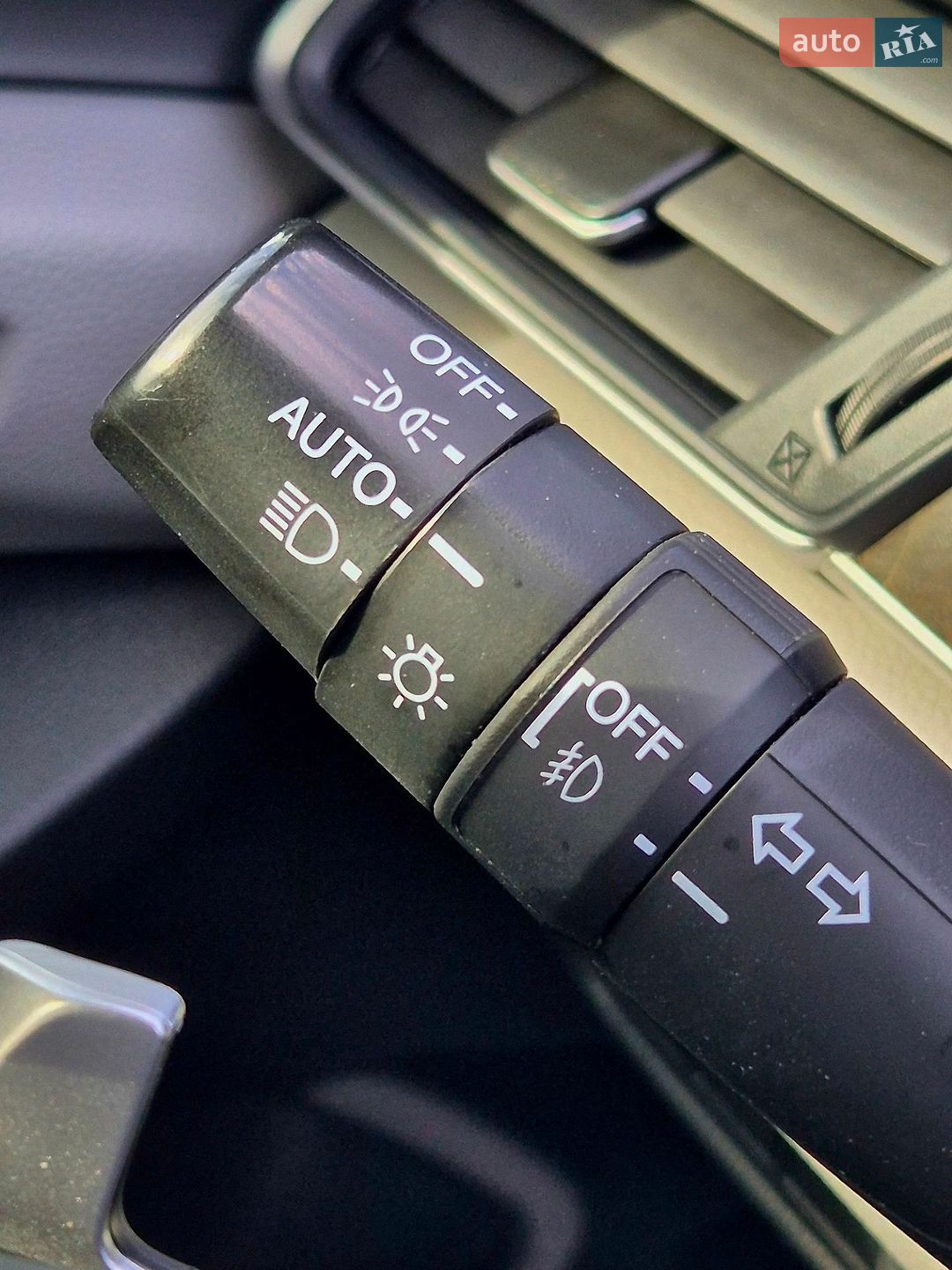Honda Accord 2020 VIN 1HGCV3F90LA005740 фото оголошення 46 з 57