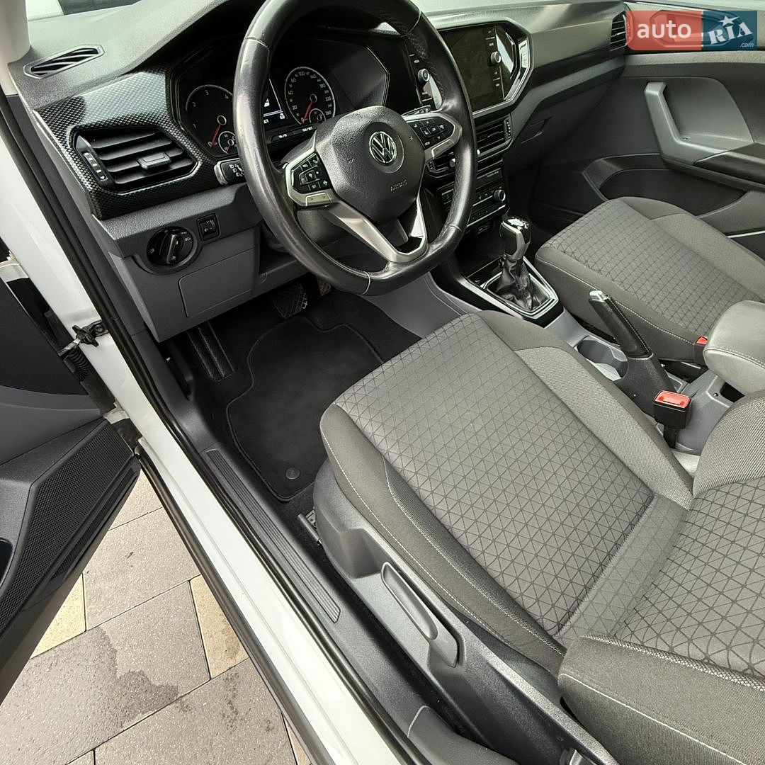 Volkswagen T-Cross 2020 VIN WVGZZZC1ZLY068096 фото оголошення 21 з 28
