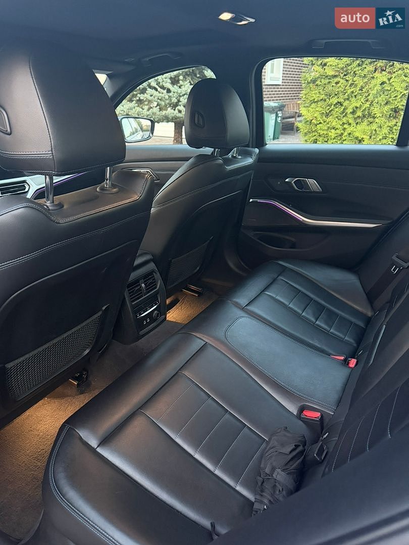 BMW 3 Series 2019 VIN WBA5R7C56KAJ78422 фото оголошення 13 з 17