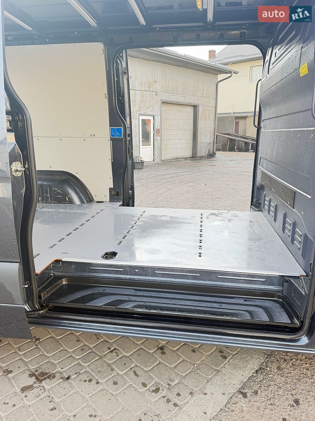 Mercedes-Benz Sprinter 2022 VIN W1V9076331P491744 фото оголошення 16 з 28