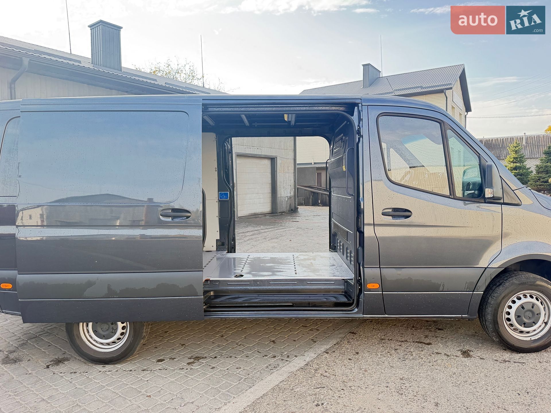 Mercedes-Benz Sprinter 2022 VIN W1V9076331P491744 фото оголошення 19 з 28