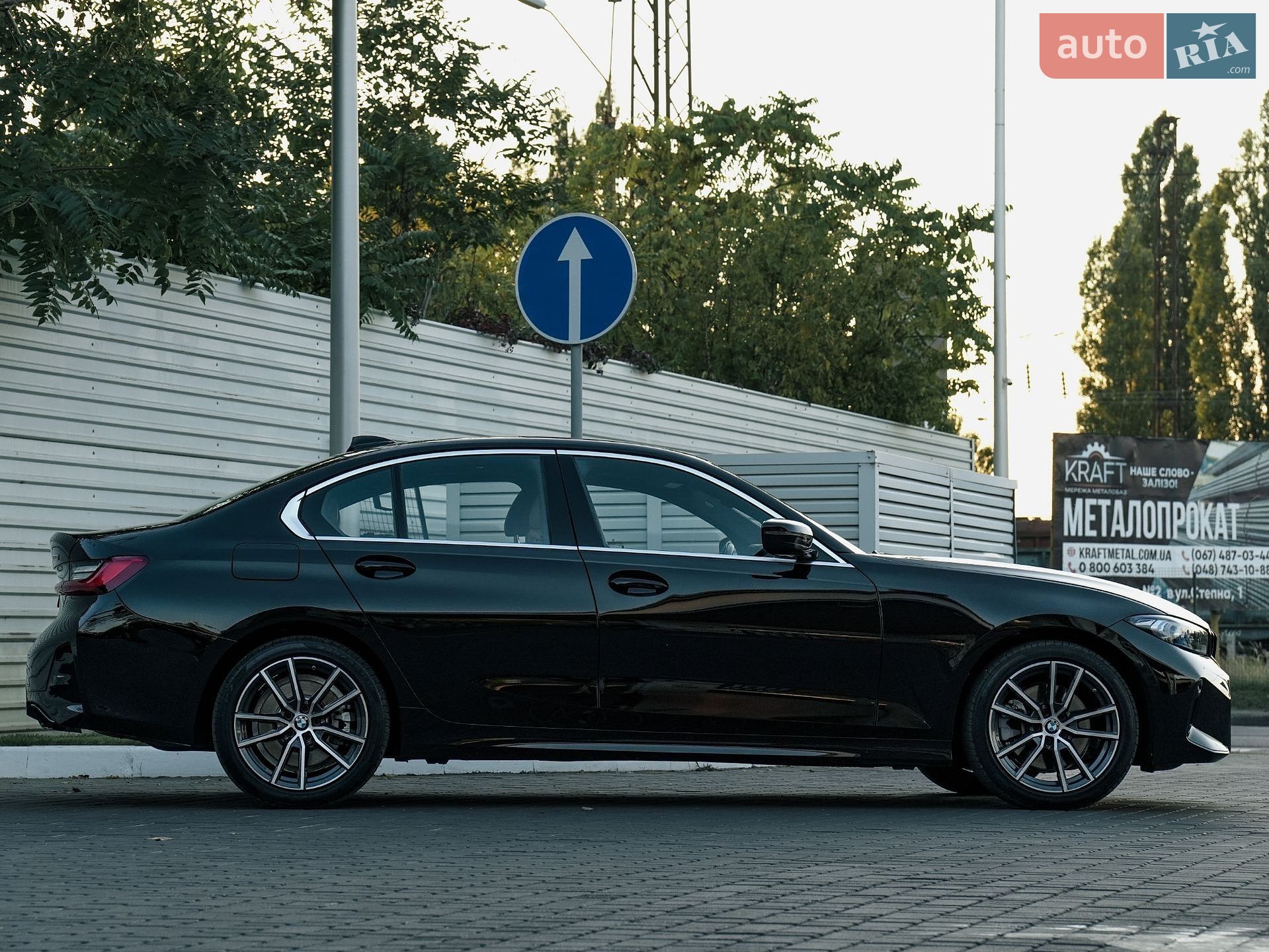 BMW 3 Series 2019 VIN WBA5R7C58KAJ82195 фото оголошення 13 з 18