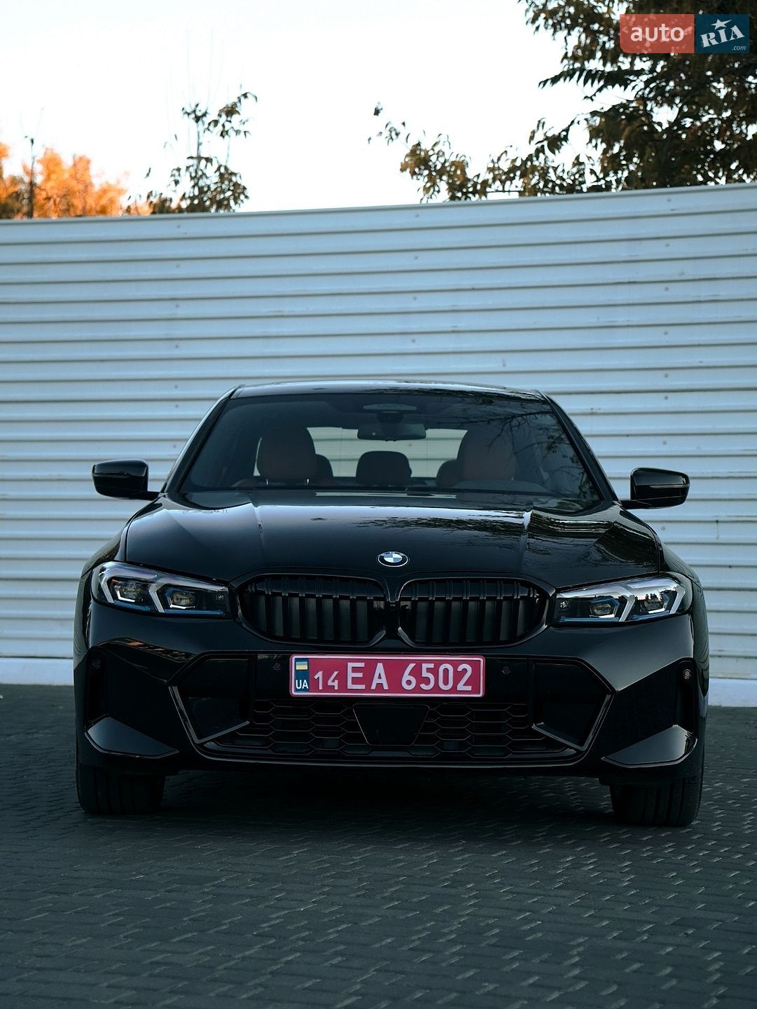BMW 3 Series 2019 VIN WBA5R7C58KAJ82195 фото оголошення 17 з 18