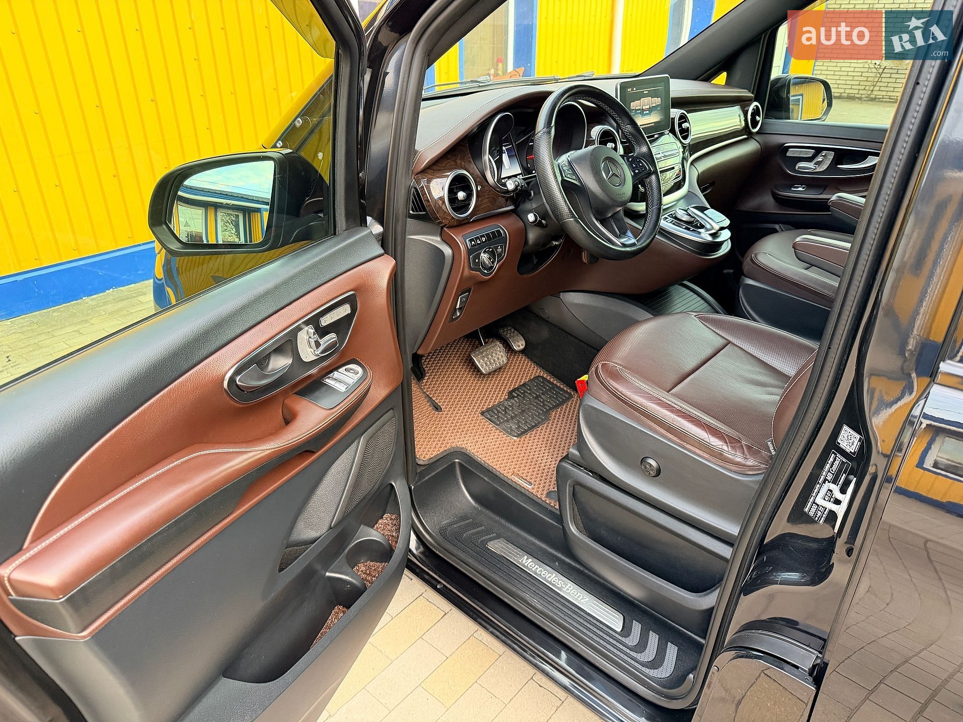 Mercedes-Benz V-Class 2015 VIN WDF44781313068596 фото оголошення 20 з 44