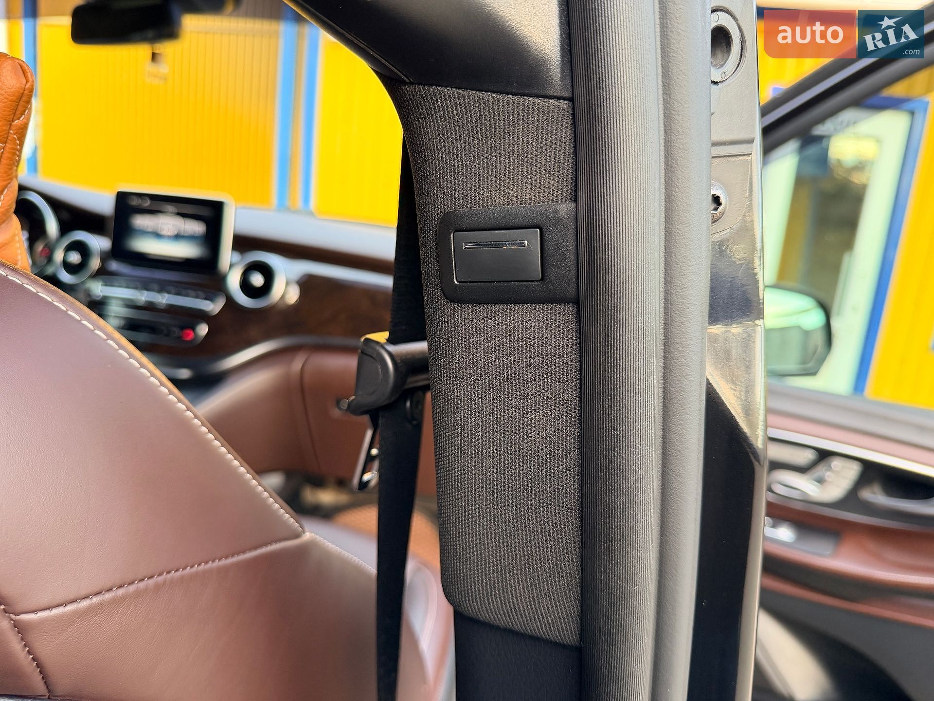 Mercedes-Benz V-Class 2015 VIN WDF44781313068596 фото оголошення 34 з 44