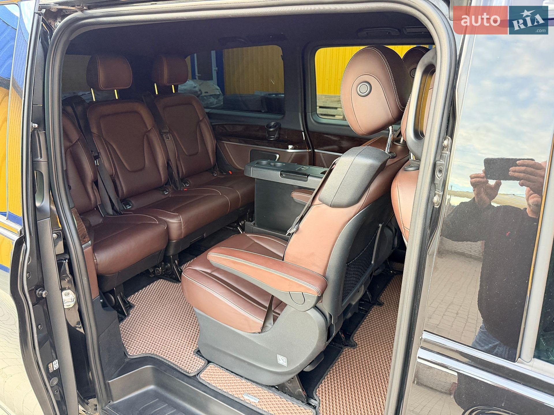 Mercedes-Benz V-Class 2015 VIN WDF44781313068596 фото оголошення 37 з 44
