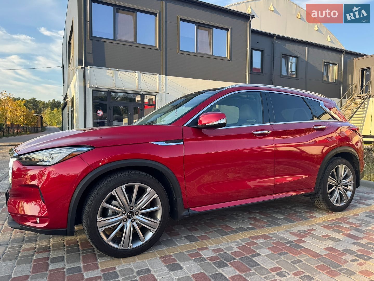 Infiniti QX50 2022 VIN 3PCAJ5EBXPF106816 фото оголошення 4 з 20