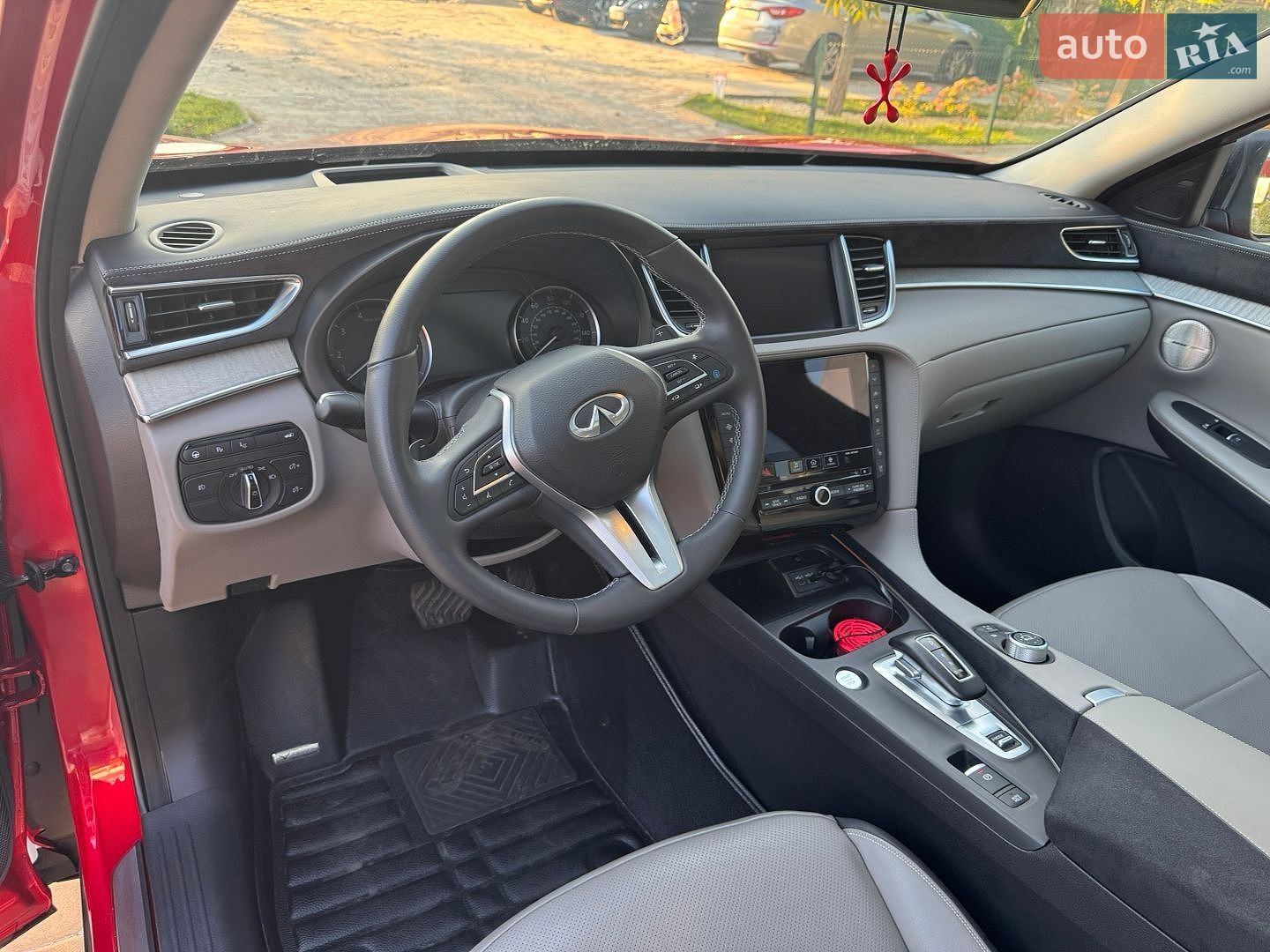 Infiniti QX50 2022 VIN 3PCAJ5EBXPF106816 фото оголошення 8 з 20