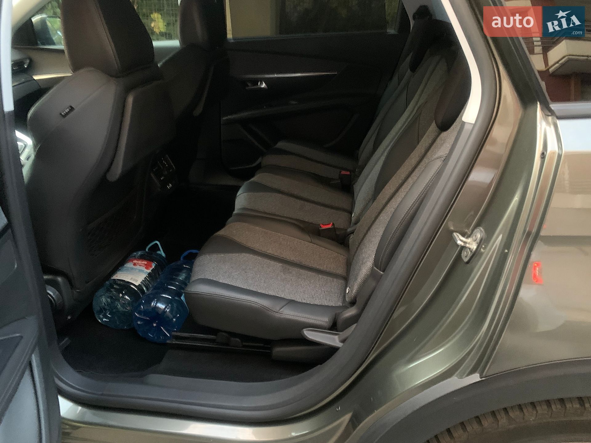Peugeot 5008 2018 VIN VF3MCBHZHHL046303 фото оголошення 10 з 33