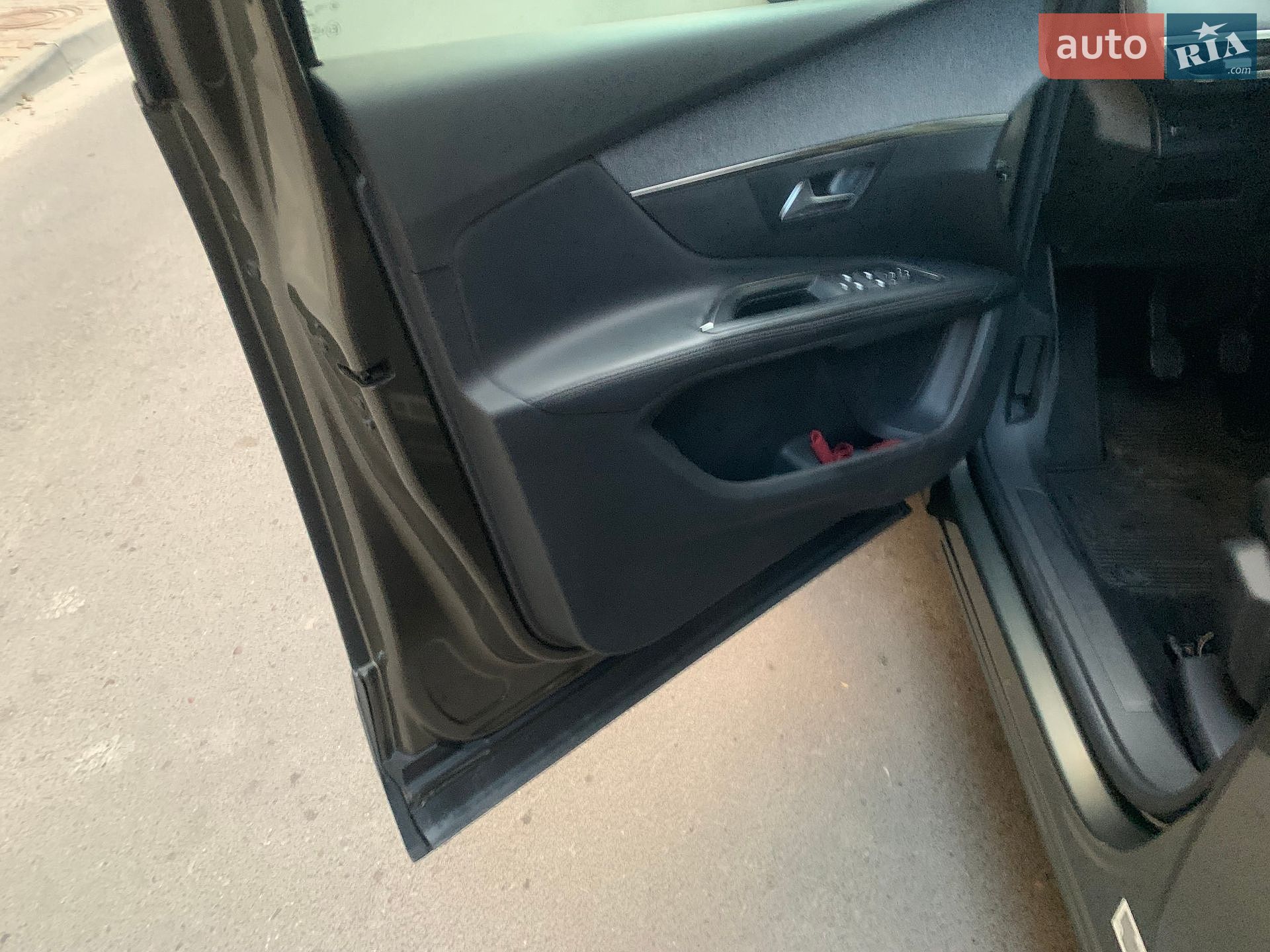 Peugeot 5008 2018 VIN VF3MCBHZHHL046303 фото оголошення 12 з 33
