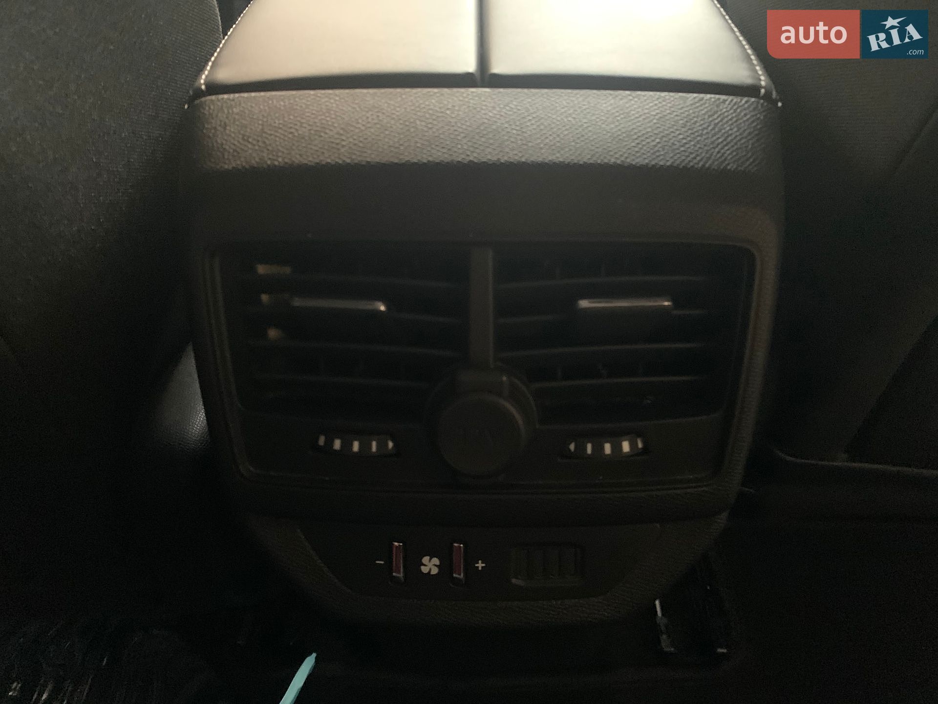 Peugeot 5008 2018 VIN VF3MCBHZHHL046303 фото оголошення 22 з 33