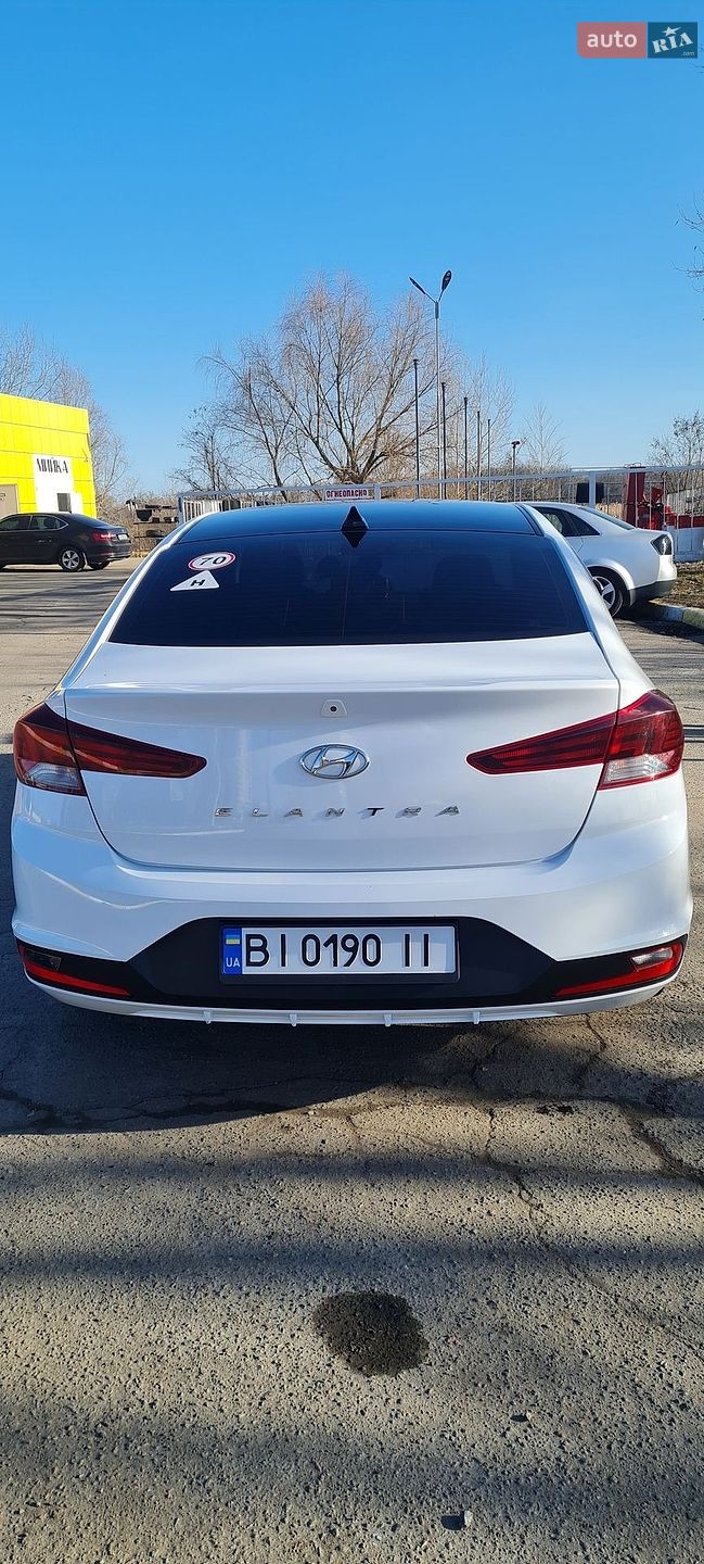 Hyundai Elantra 2019 VIN KMHD741CAKU872443 фото оголошення 5 з 38