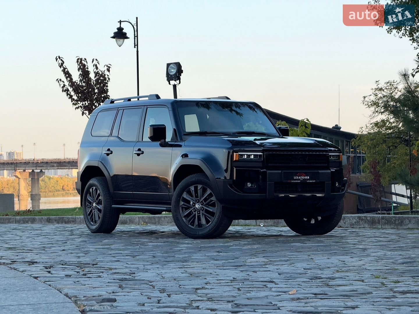 Toyota Land Cruiser Prado 2026 VIN JTEAA3AJ60K046331 фото оголошення 3 з 272