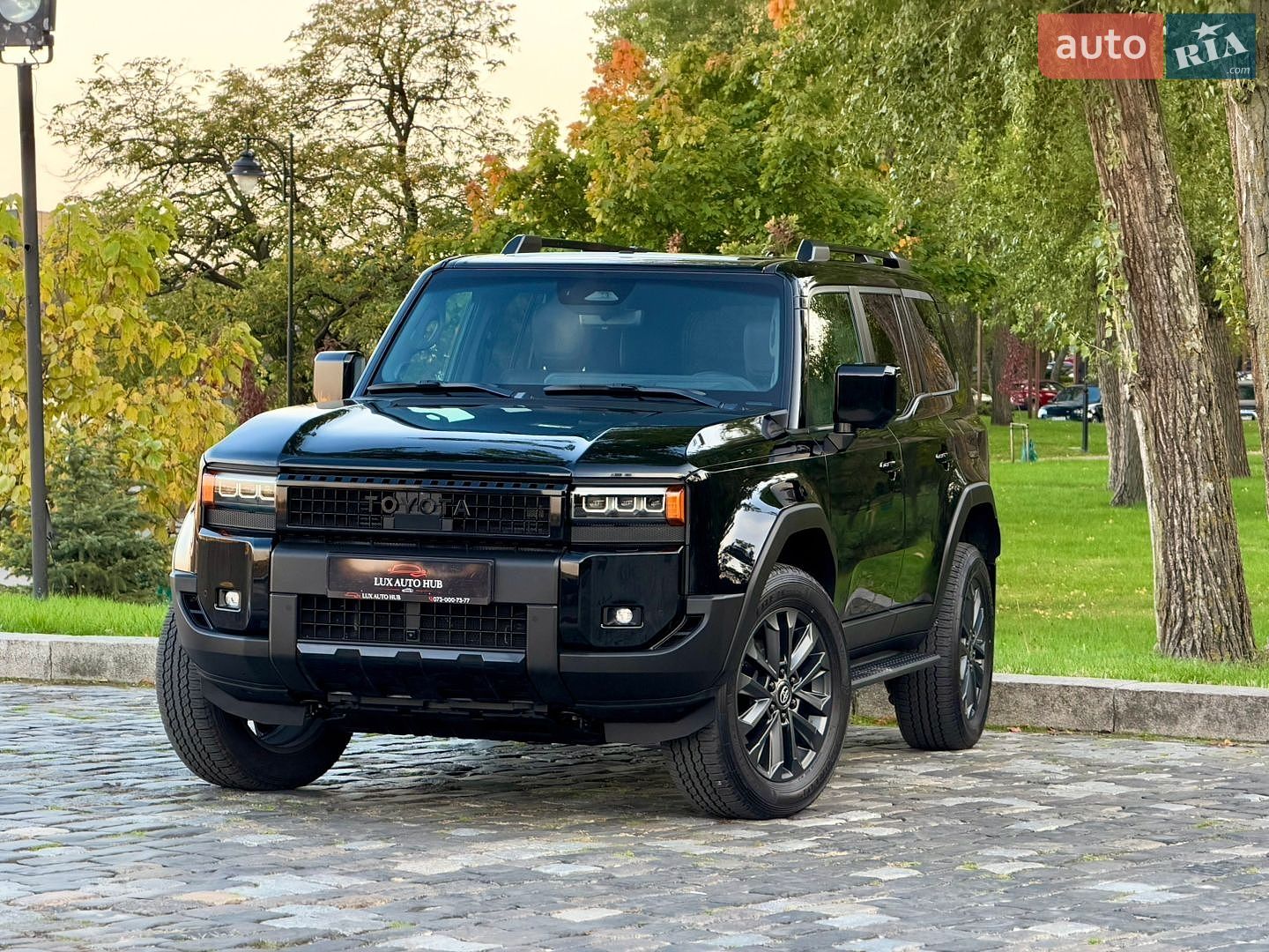 Toyota Land Cruiser Prado 2026 VIN JTEAA3AJ60K046331 фото оголошення 11 з 272