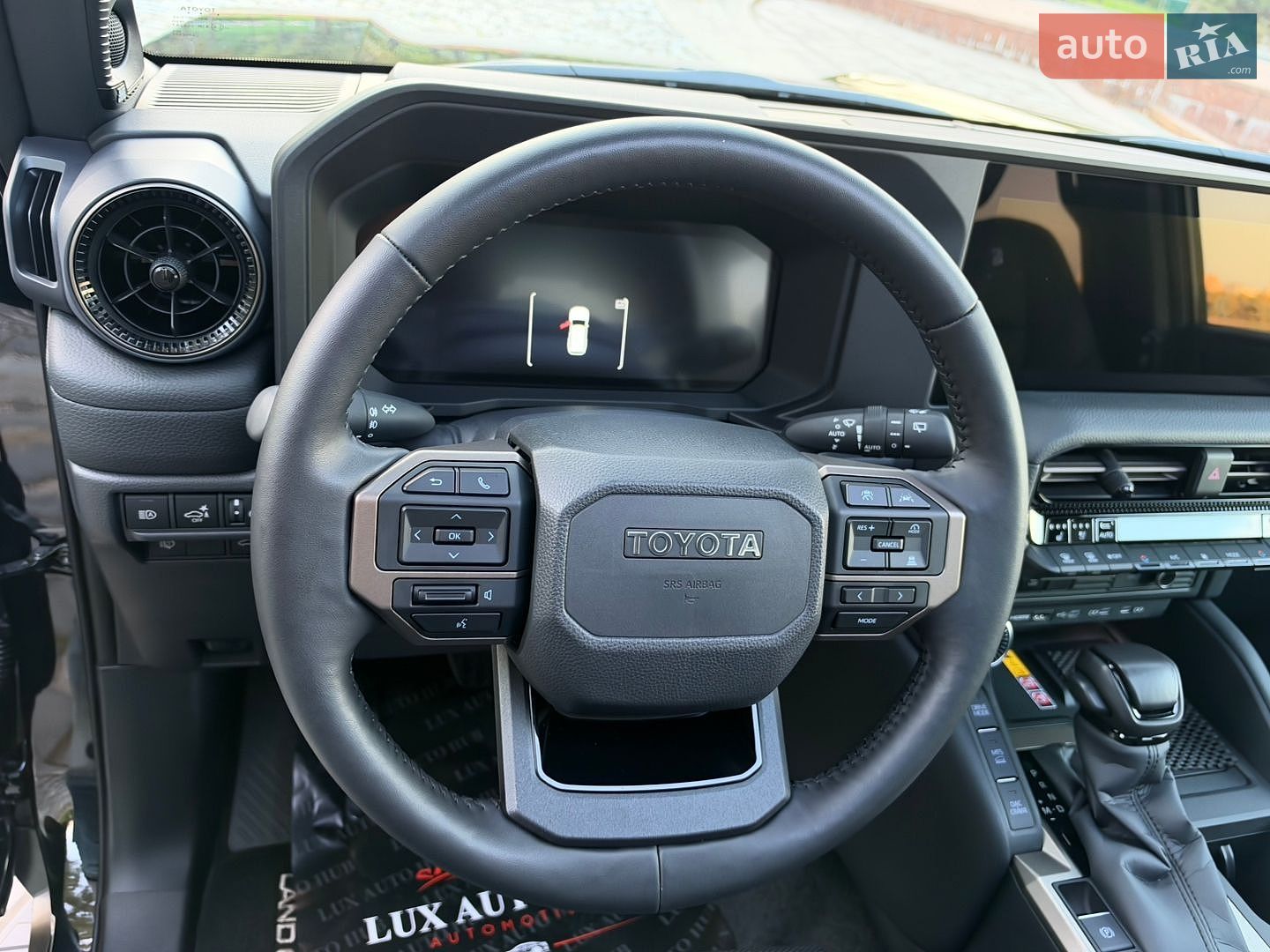 Toyota Land Cruiser Prado 2026 VIN JTEAA3AJ60K046331 фото оголошення 48 з 272
