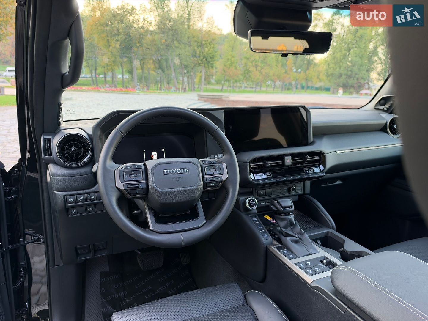 Toyota Land Cruiser Prado 2026 VIN JTEAA3AJ60K046331 фото оголошення 49 з 272